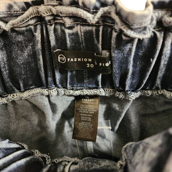 Fashion To Figure NWT Paperbag Stonewash Overall Suspender Pants Size 20 - Picture 2 of 10